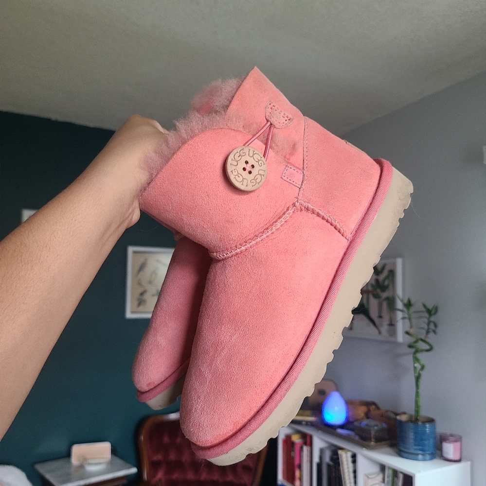 Pink Uggs Bailey Button Mini